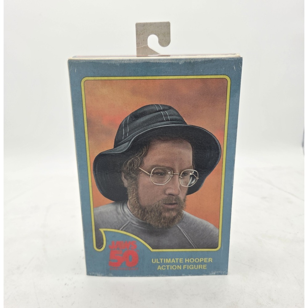 ULTIMATE MATT HOOPER (AMITY ARRIVAL) Jaws 1975 50th 7" Action Figure Neca 2025